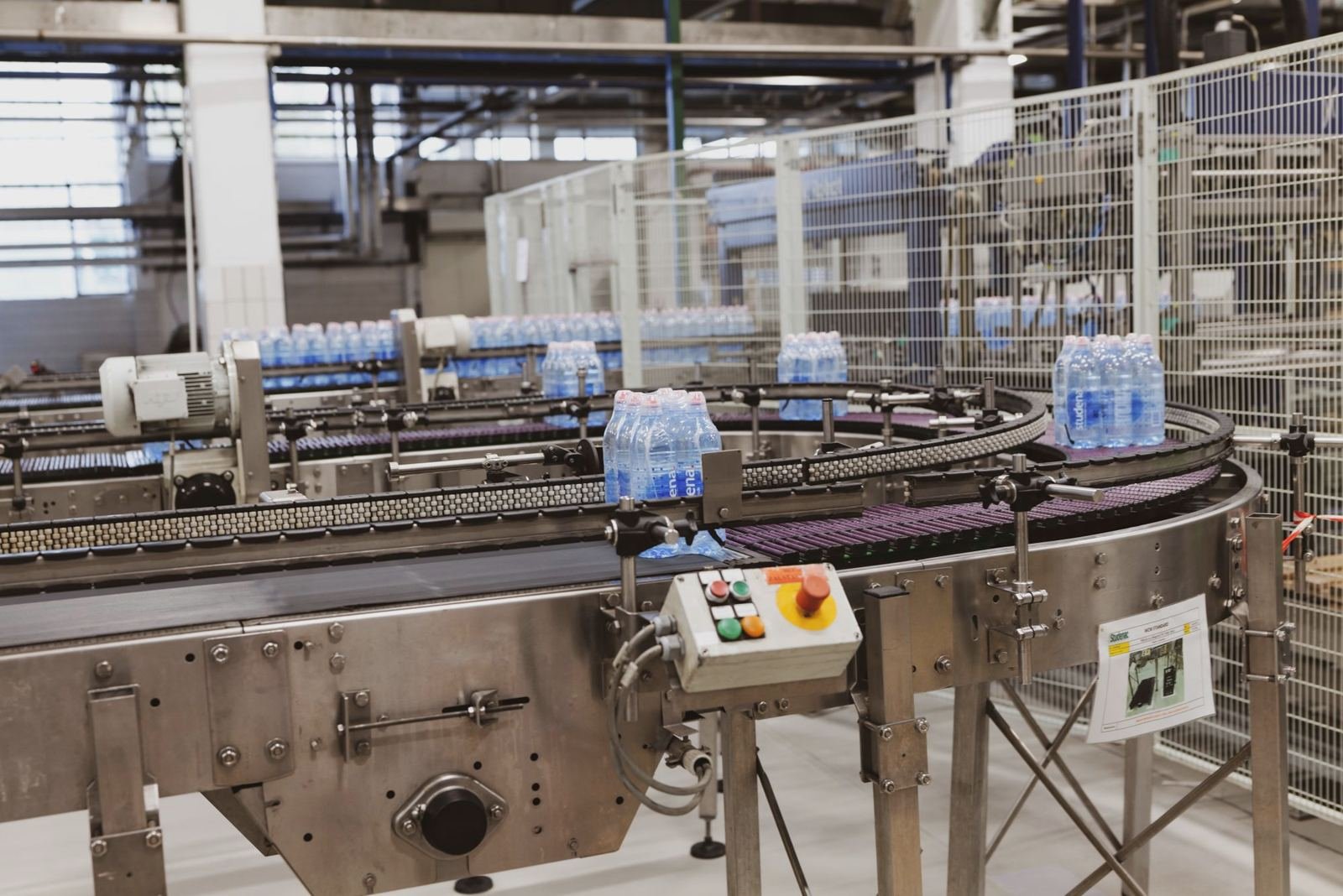 Automated bottling line